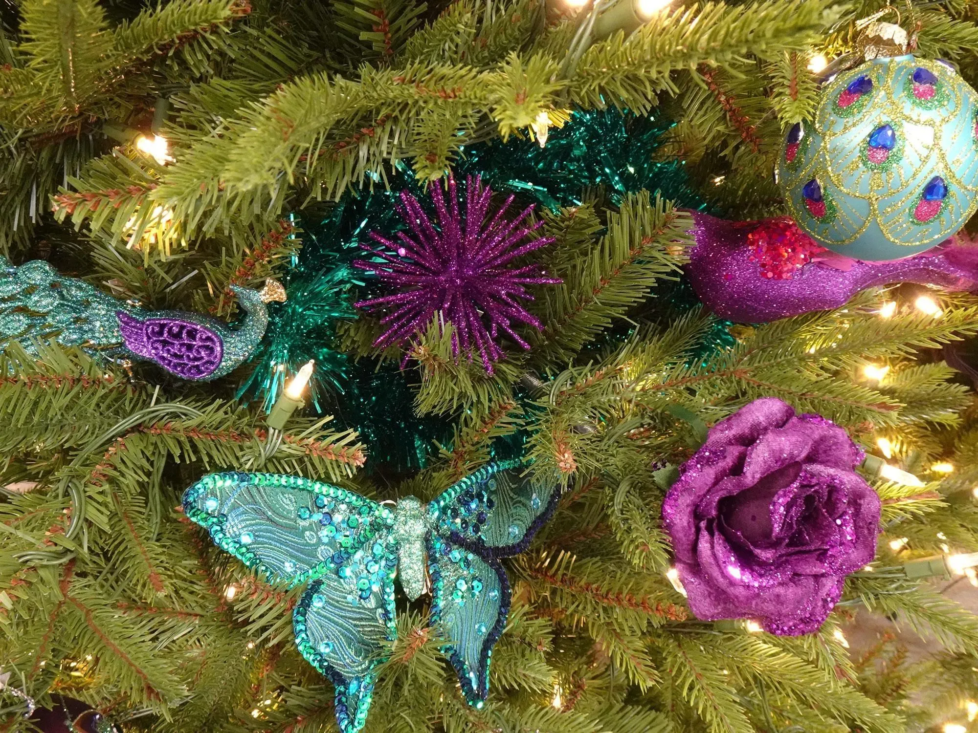 7.5ft Weeping Spruce Feel Real Artificial Christmas Tree 6 7.5ft Weeping Spruce Feel Real Artificial Christmas Tree - Image 4