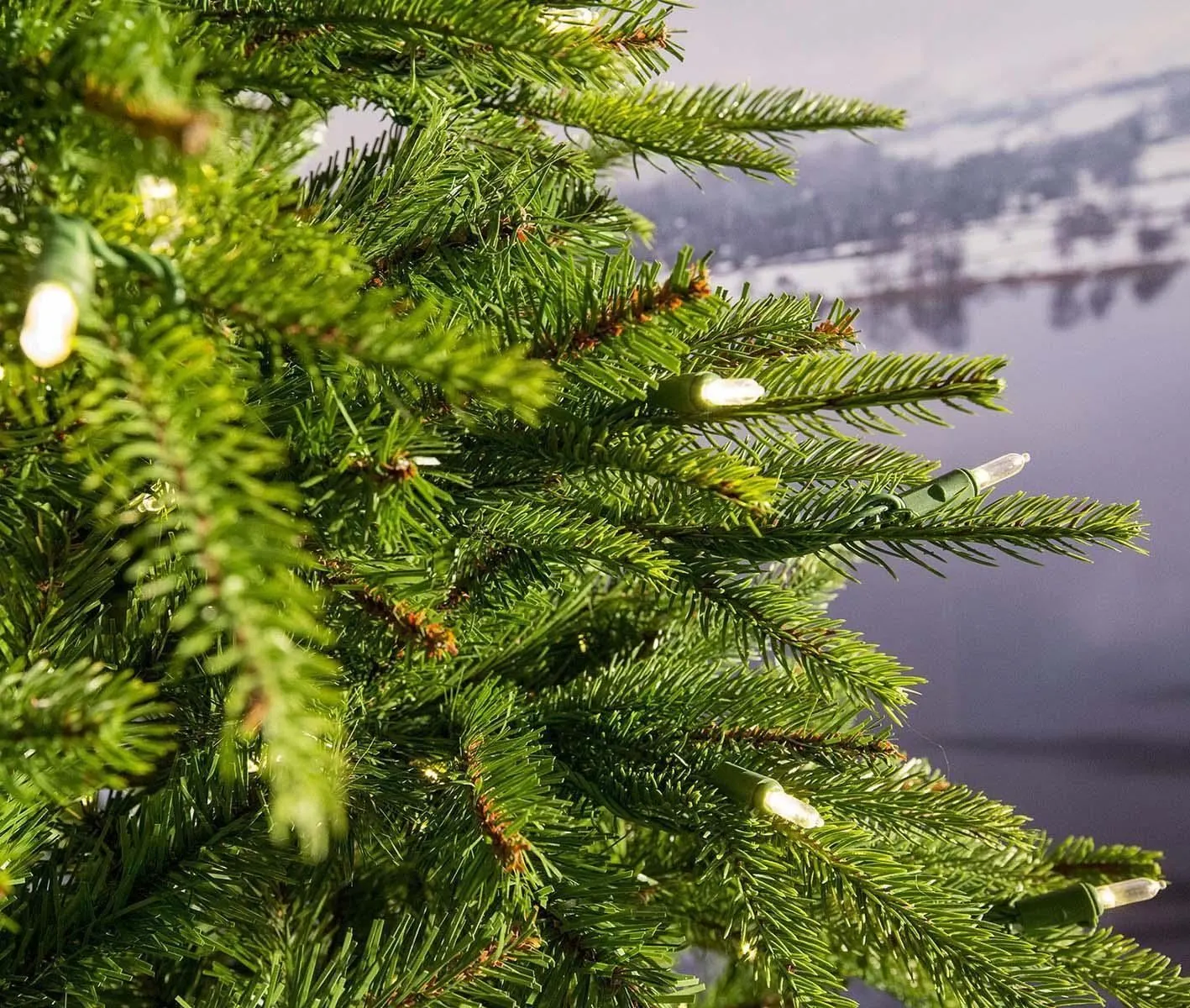 7.5ft Pre-lit Weeping Spruce Feel Real Artificial Christmas Tree With 600 Warm Lights 4 7.5ft Pre-lit Weeping Spruce Feel Real Artificial Christmas Tree With 600 Warm Lights - Image 2